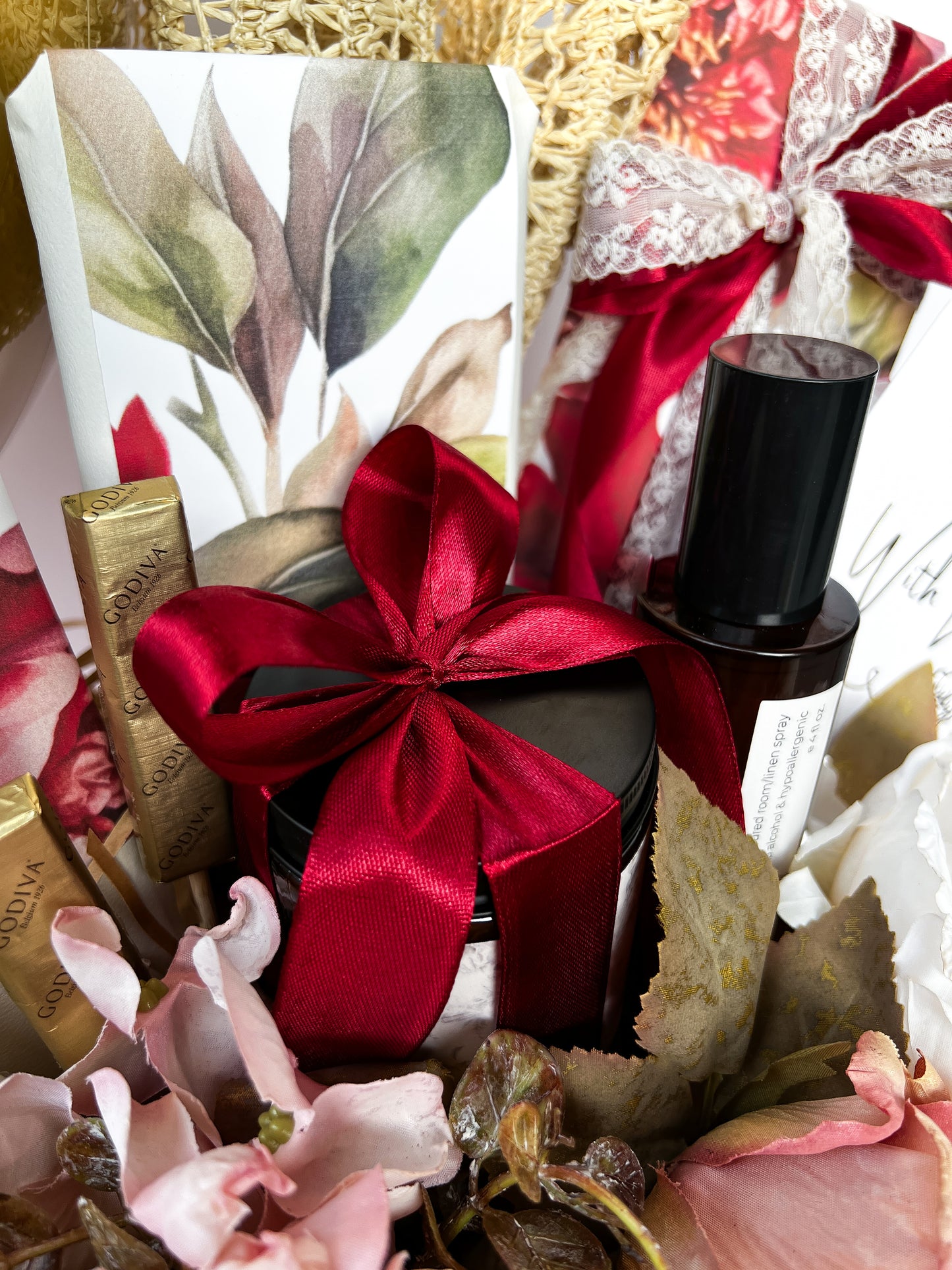 Scarlet Bloom Hamper