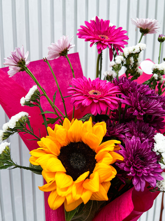 Sunshine and daisies bouquet
